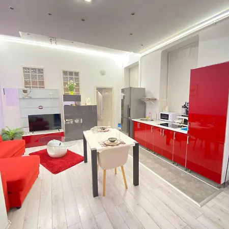 Apartment Center Perfect Location